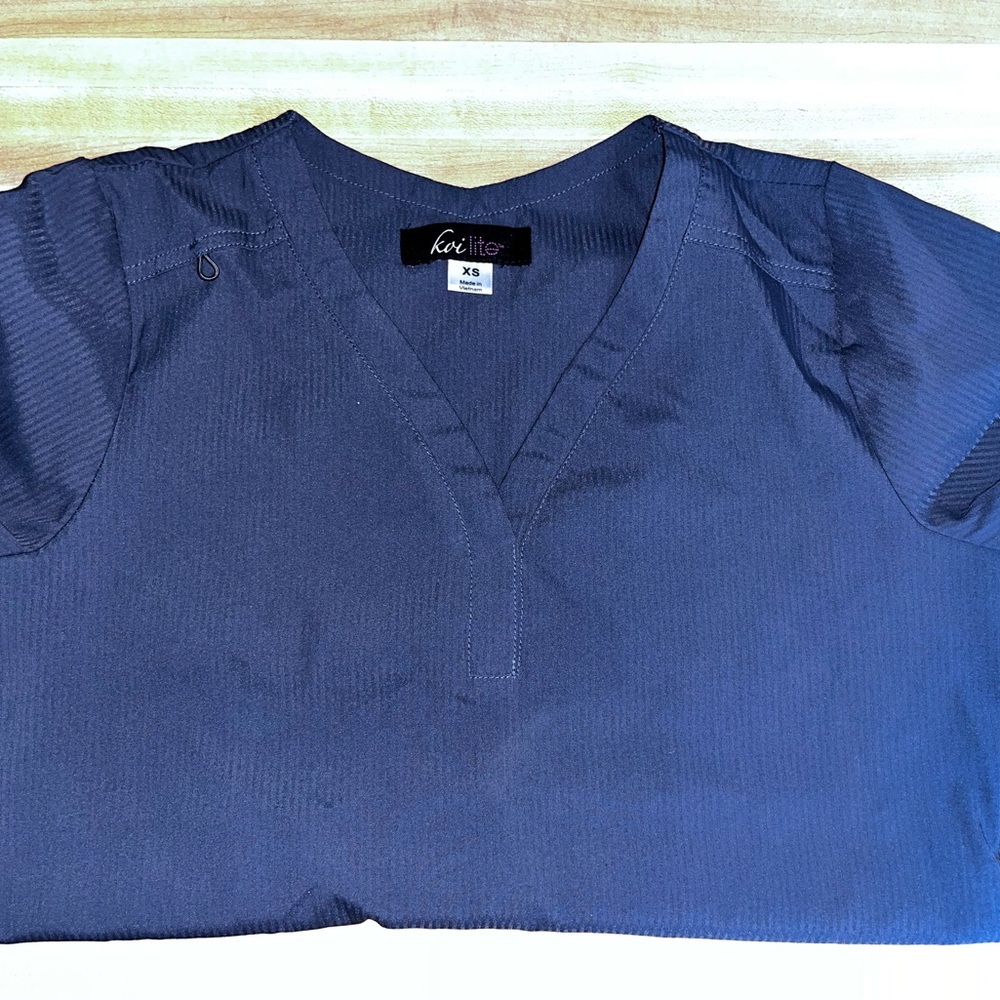 KOI XSMALL Grey Scrub Set